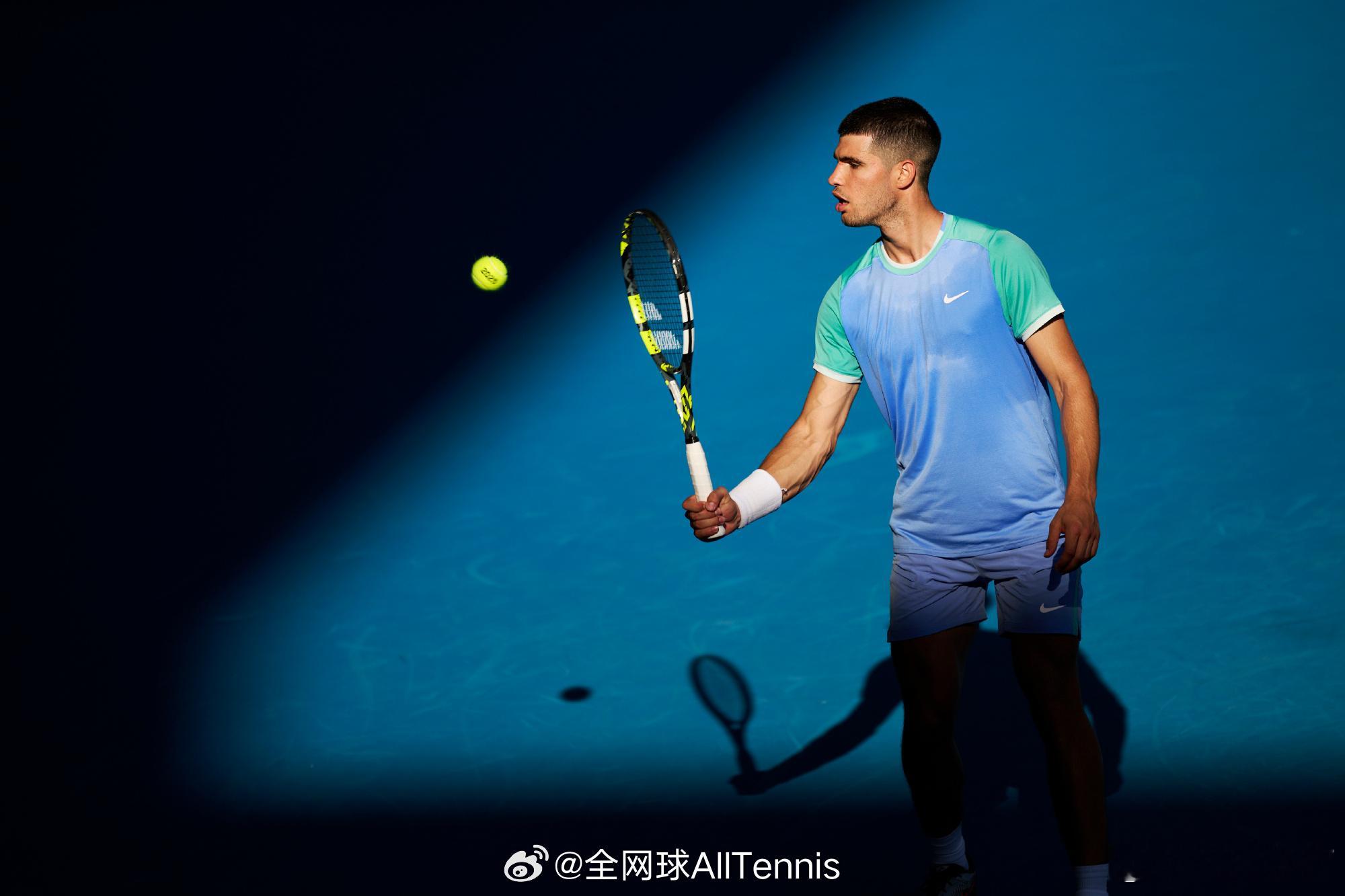 【托尼·纳达尔：阿卡与费雷罗的“分手原因”与网球无关】本周三，网坛传来重磅消息，