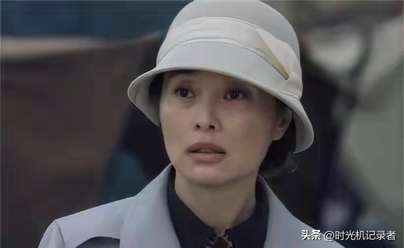 吴越因为《沉默的荣耀》获得白玉兰最佳女主角提名，吴越饰演女主“朱枫”，这个角色是
