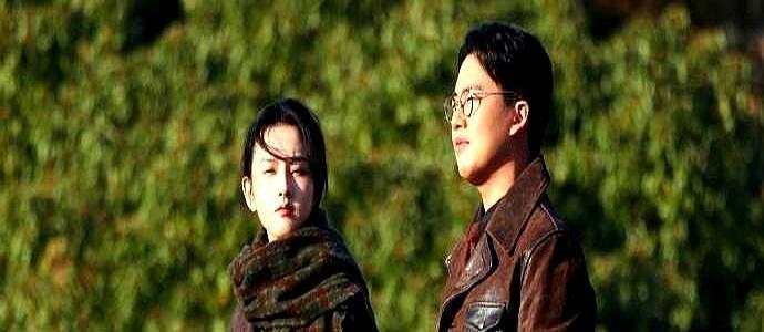 流量小生郭麒麟，在师弟婚礼上，彻底“沦陷”了。
他不是伴郎，而是那个指挥全场、眼