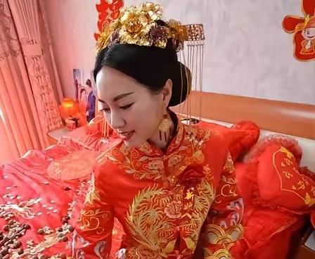 索要高价彩礼情况很快会改变，男的买房，男的买车，男的付装修全款，男的付结婚婚庆费