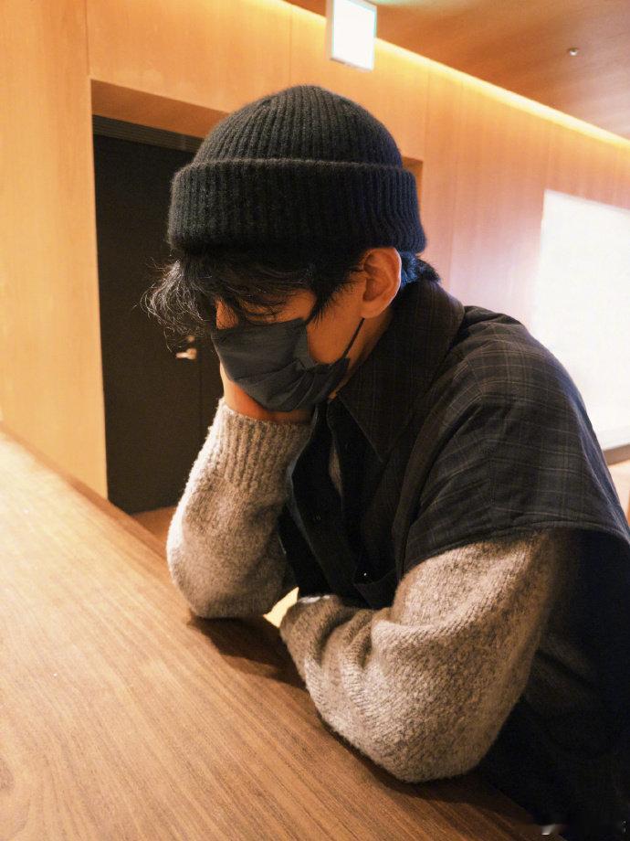 朱一龙冬至营业了 今下午朱一龙冬至营业了，你要吃完饺子不冻耳[干饭人]天气寒冷，