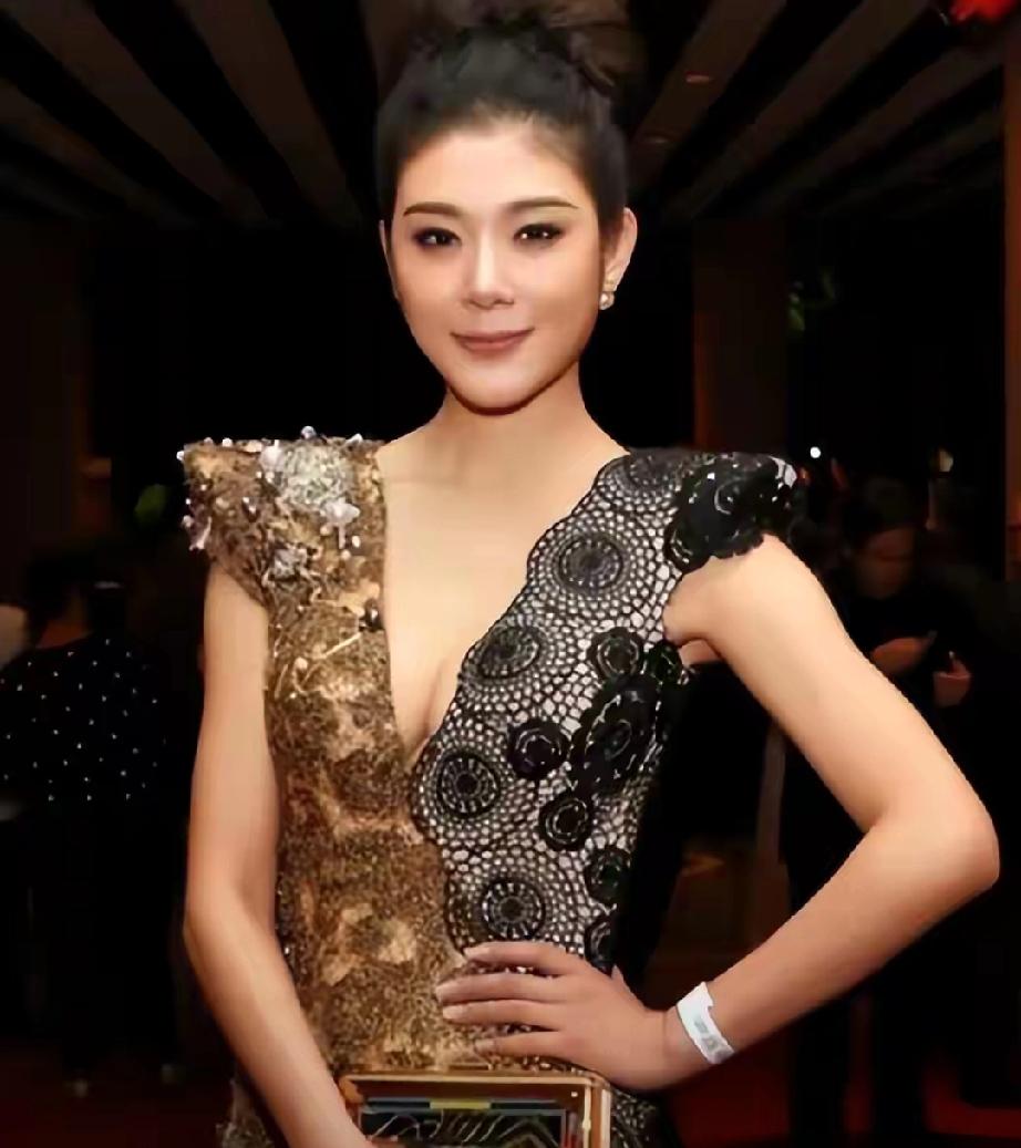 让李泽楷倾心、林丹不顾一切，赵雅淇到底有何魅力？
 
    曾让李泽楷痴迷、林