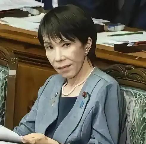 在日本经济界未能如愿来访华之后，中方又扔出了重磅“炸弹”，禁止所有军民两用物项输