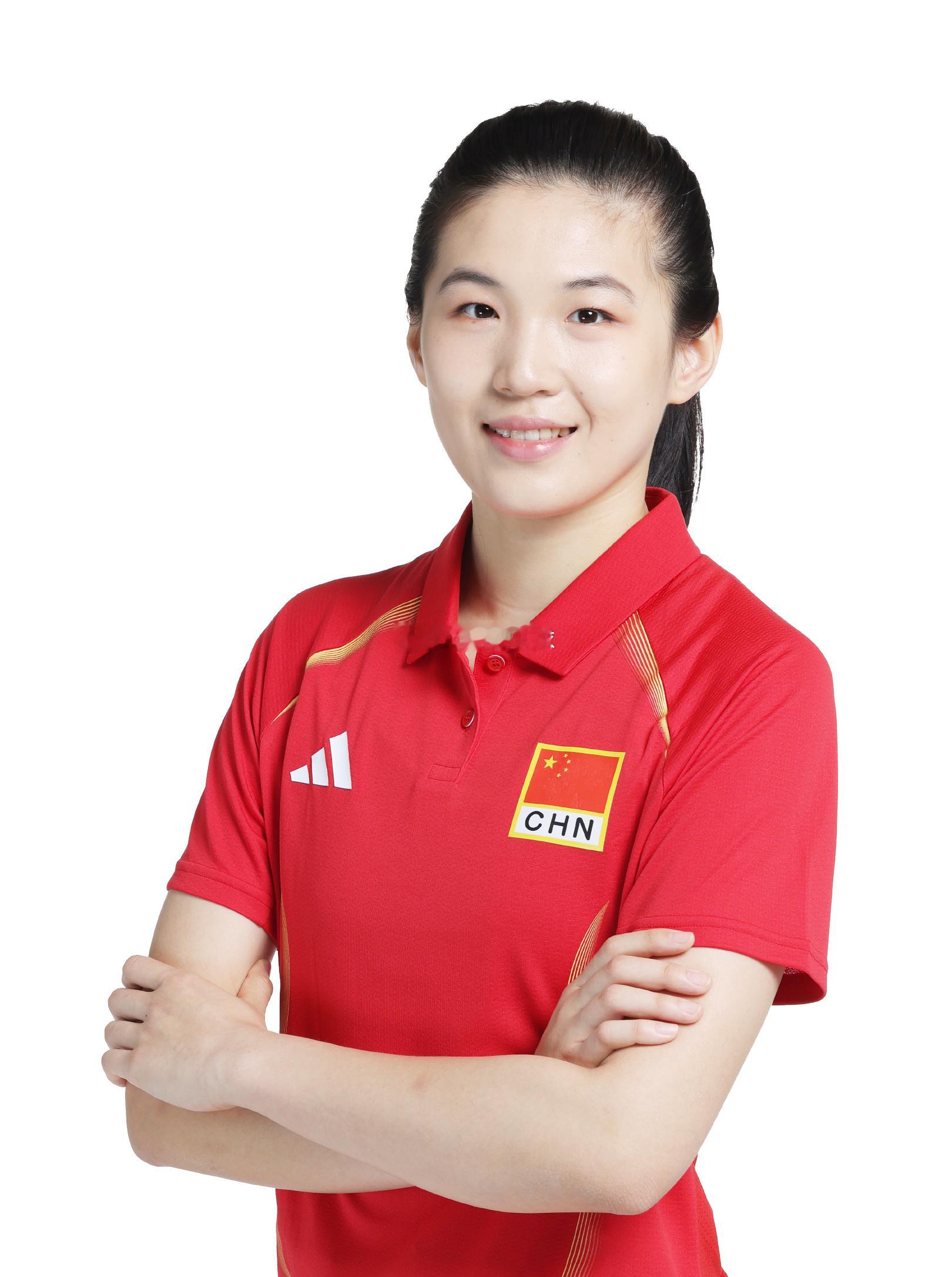 中国女排3-0伊朗女排（亚锦赛A组）中国女排二传解盛钰1分（1拦）无扣球6次发球