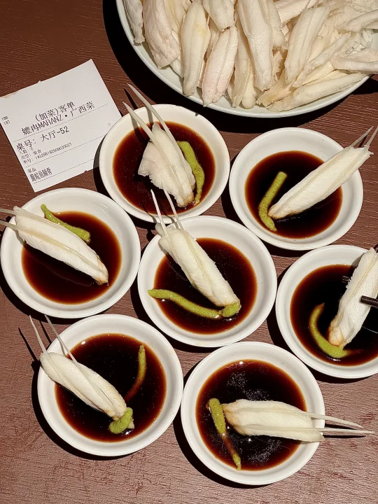 感谢佘诗曼。。。确实是上海数一数二好吃的！！