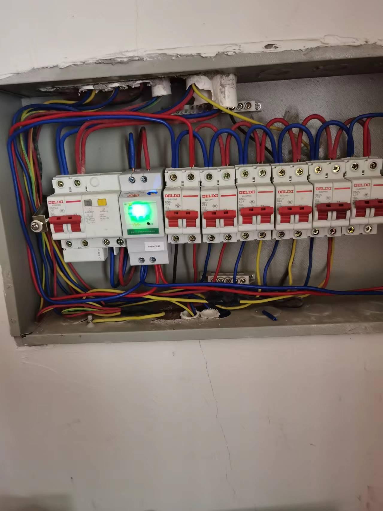 在电气火灾隐患的环节里，设计不规范相对比较好查，毕竟设计图不是怎么容易遗失或轻易