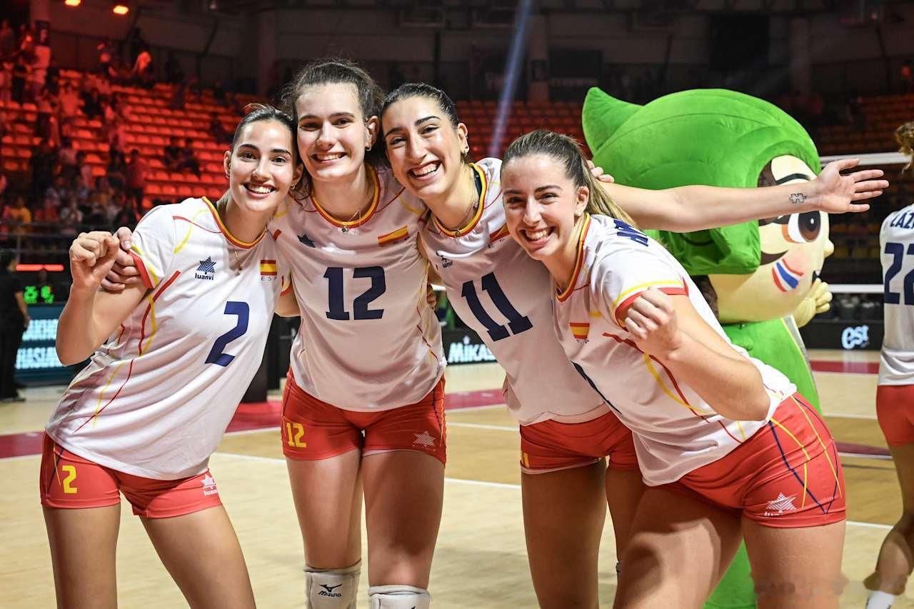 2025年女排世锦赛 第45场，E组，呵叻，🇧🇬保加利亚1-3西班牙🇪🇸