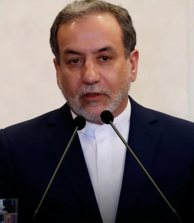 中国和伊朗谈妥了
 
北京时间3月24日，伊朗一通电话直接打给了中国，其目的很明