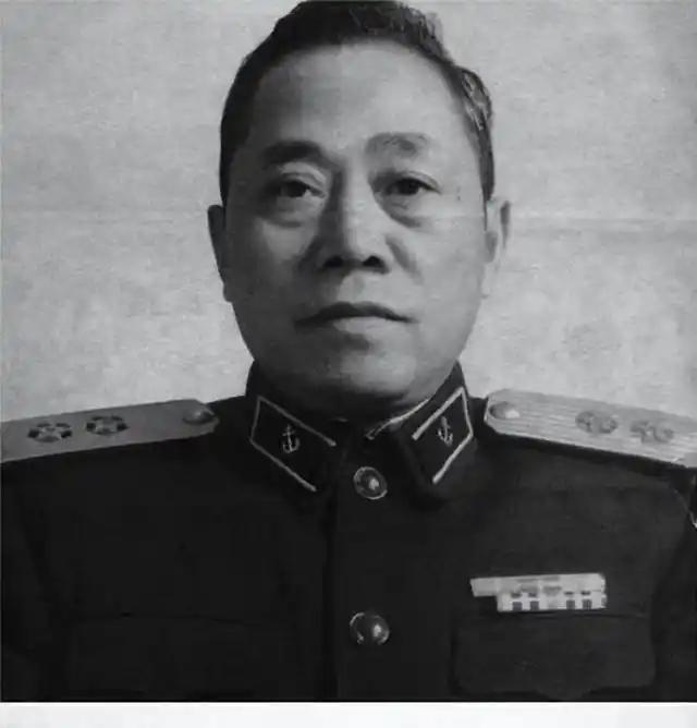 鲁南战役后，部队缴获了一批车辆，一师师长陶勇也分到一辆美式吉普。一次行车途中，遇