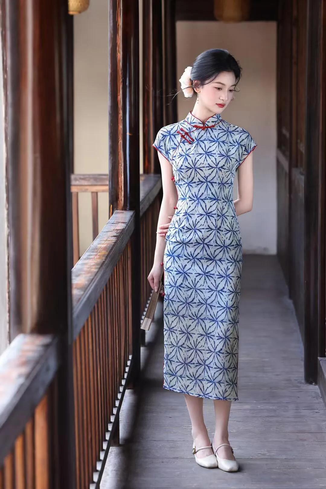 碎花旗袍什么叫做有魅力的女人？ 气质穿搭