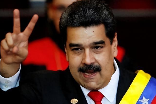 委内瑞拉总统马杜罗及夫人已遭美国逮捕。
【鲁比奥：马杜罗将在美国接受刑事审判】当