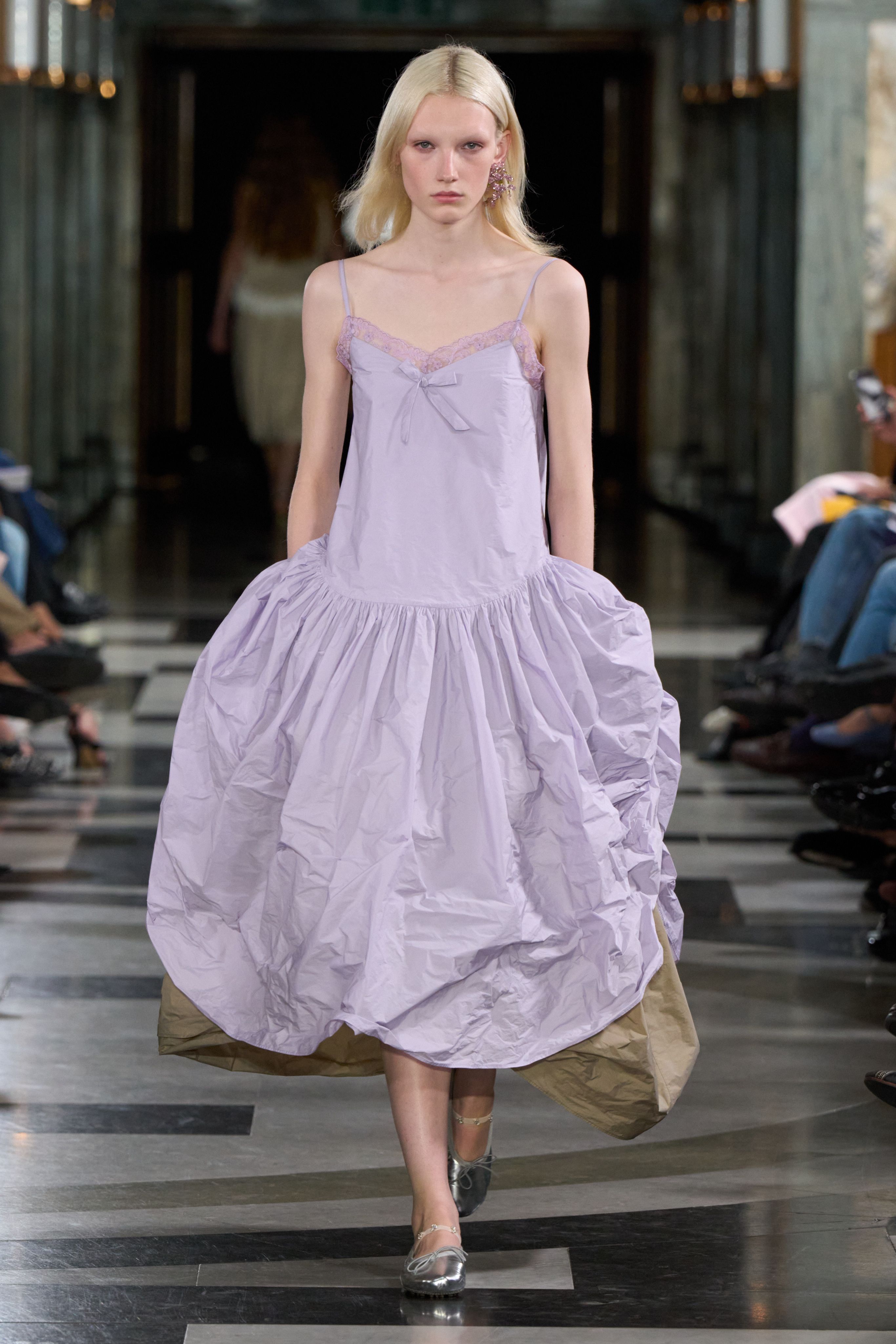 Simone Rocha S/S 2027时装周伦敦时装周
