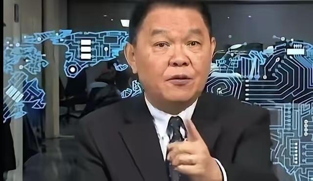 黄征辉喊话台湾民众：统一才是台湾的出路，做中国人从来都最有底气
 
台湾地区退役