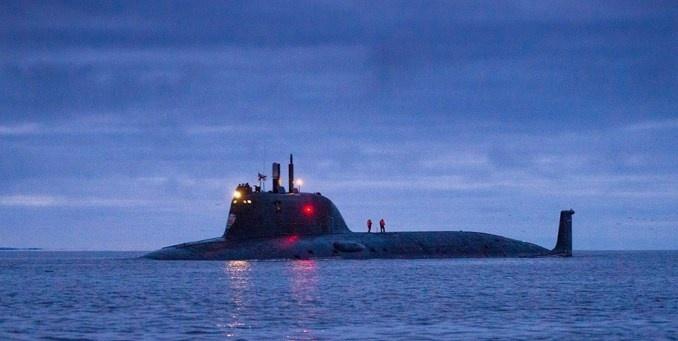 最新消息：

俄罗斯派出一艘潜艇及更多海军力量，为“贝拉-1”号油轮护航，以阻止