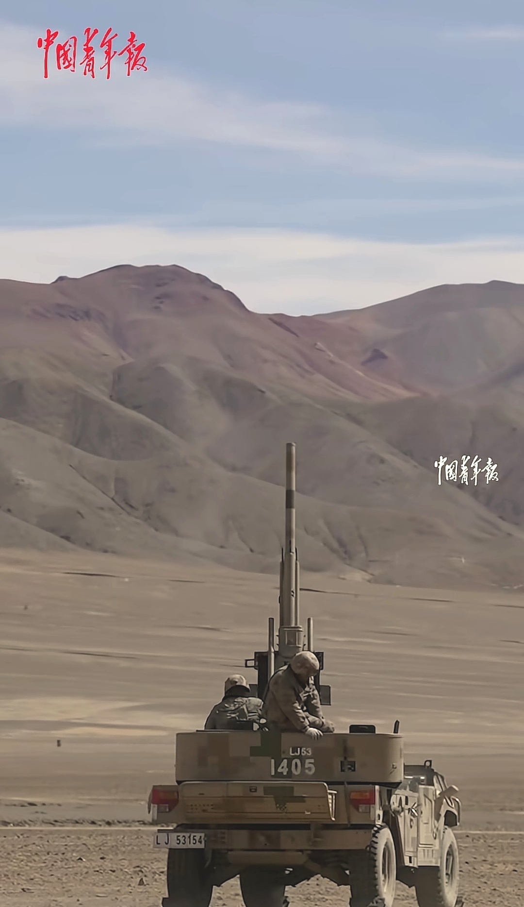 每天认识一件兵器车载速射迫击炮 