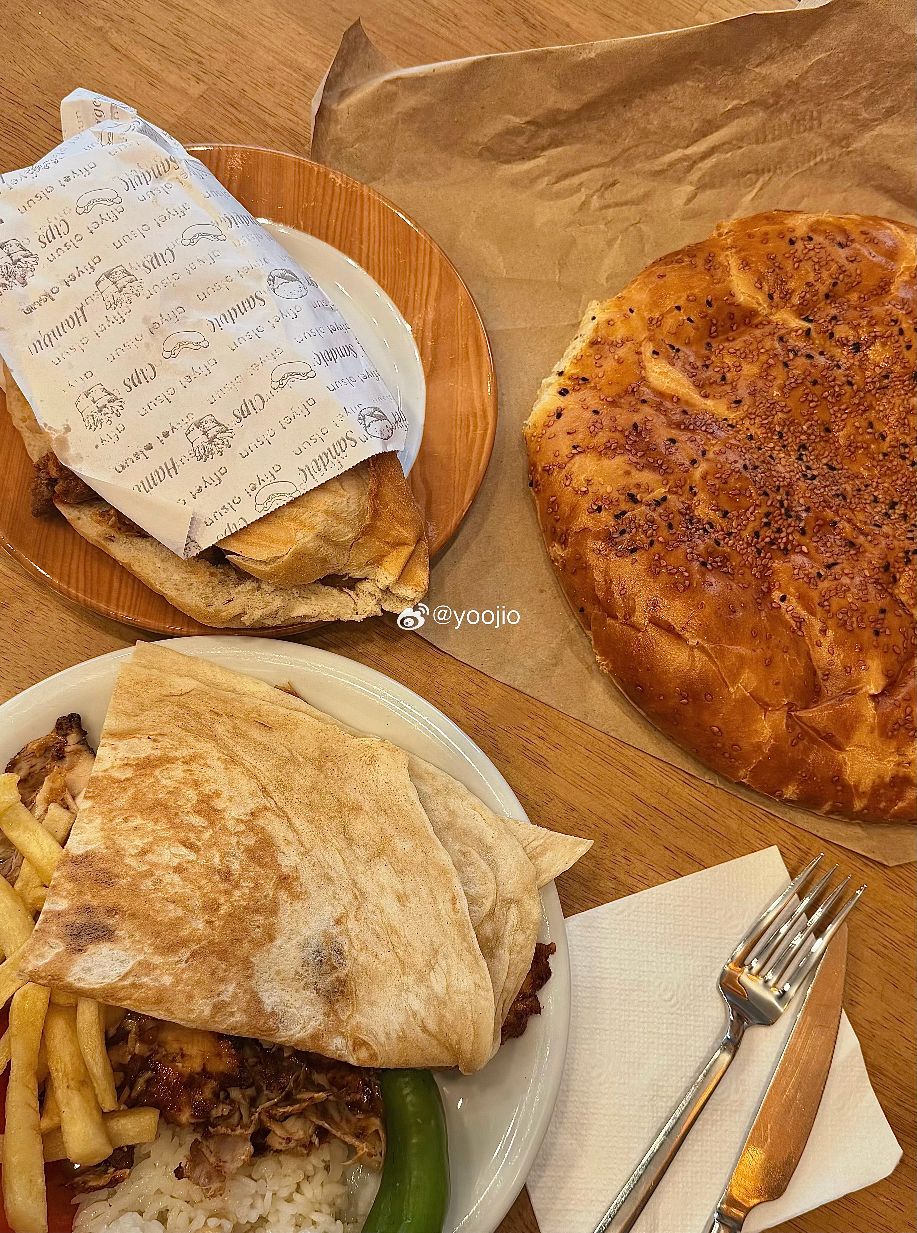 Big bread 🥖 ！！！吃到了巧克力鼻祖 内馅很足 爆浆的感觉！！！ 土