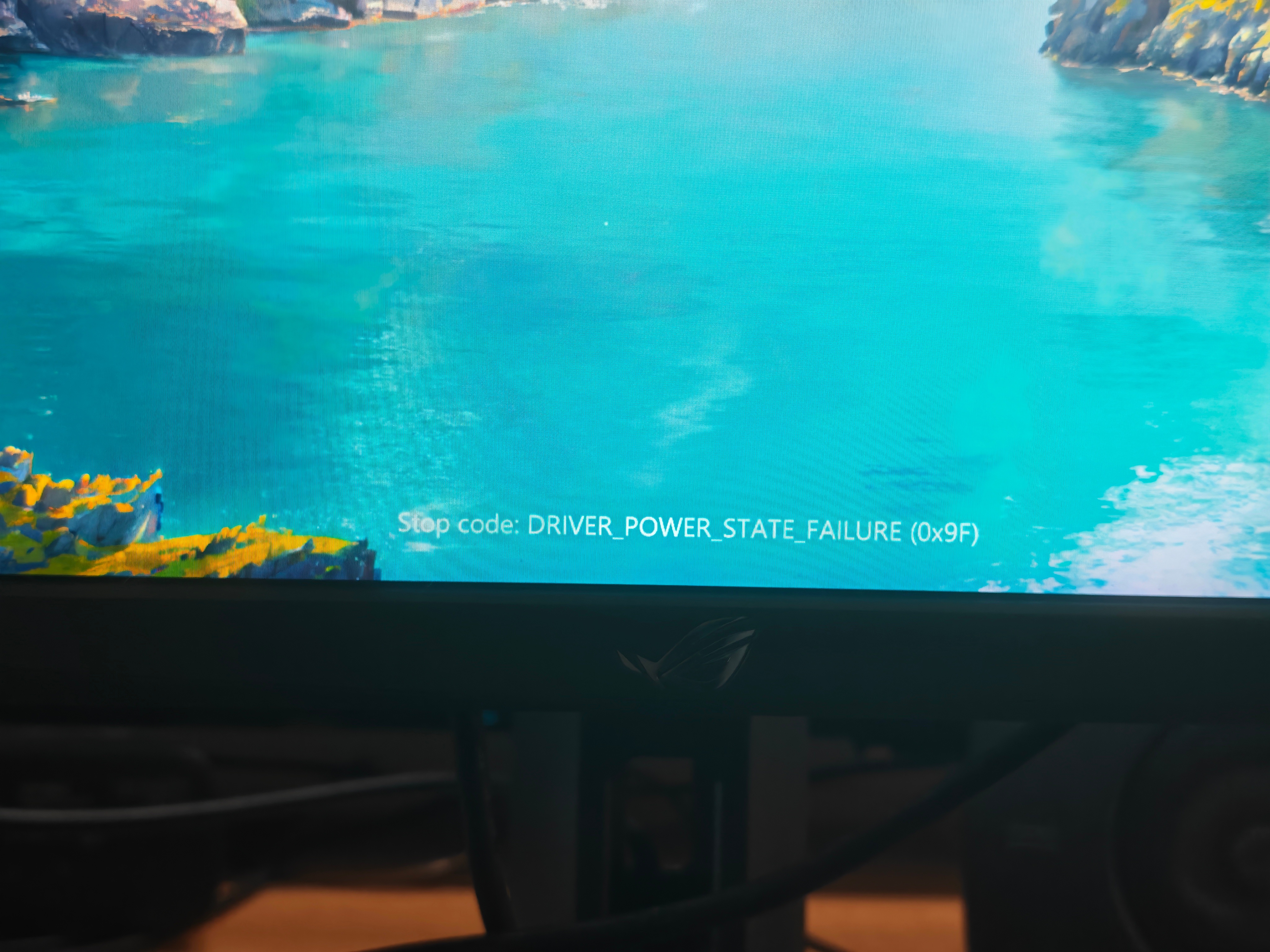 最近时不时出现这种情况，有没有人知道是咋回事？ai的解释：DRIVER_POWE