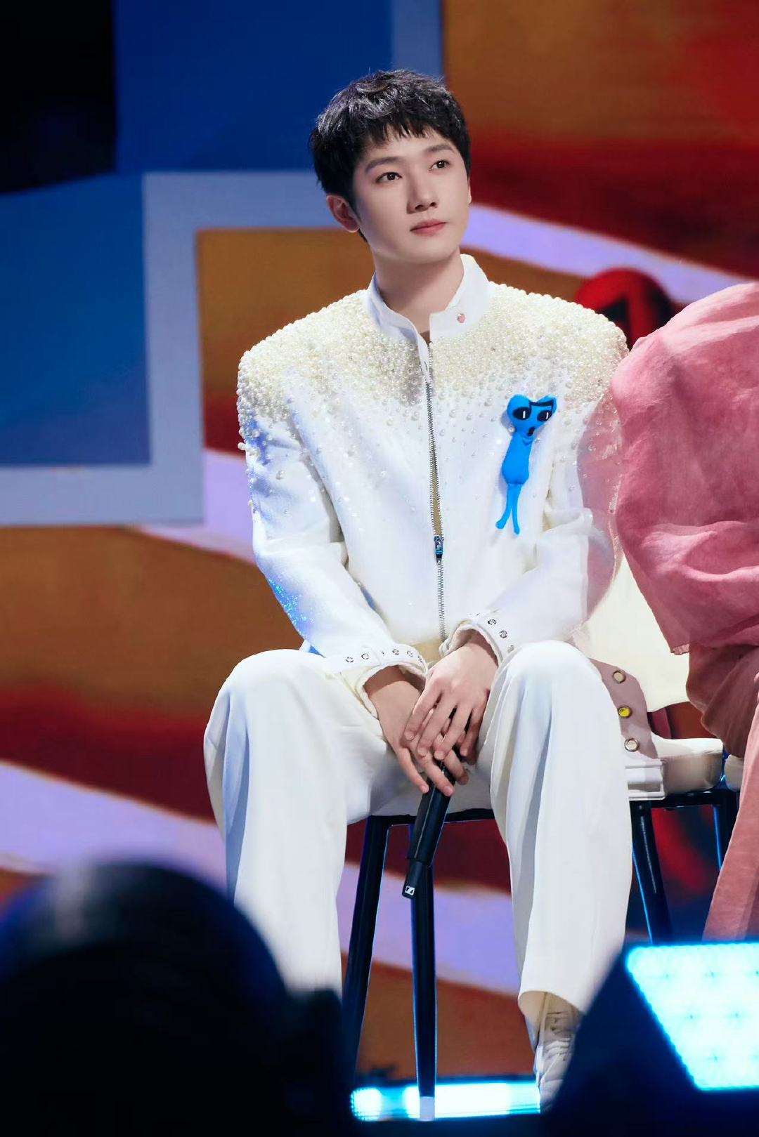 蒋敦豪杀马特风秋天不回来 谁懂啊！蒋敦豪这波操作我直接给跪！《秋天不回来》唱得那