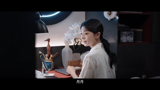 28岁了还要偷偷谈恋爱 有时候不被父母认可但是又很喜欢对方确实是无解，所以看到他