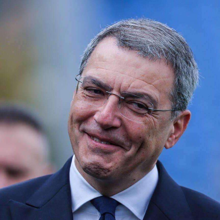 都灵体育报：曙光绽放，青春启航！科莫利正带领尤文图斯开启一场以青训为根、青春为翼