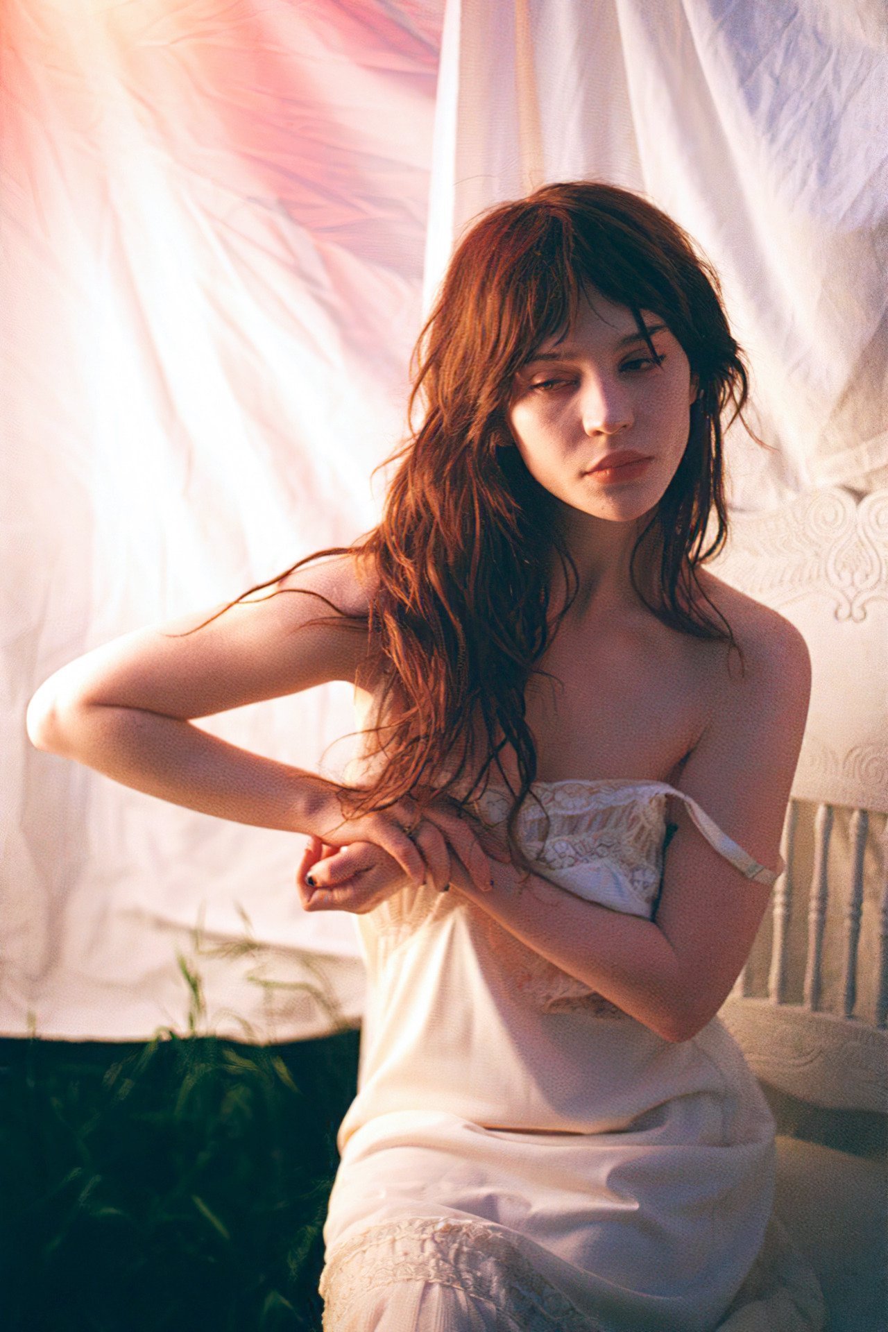 索菲·撒切尔的一张照片~摄影师是她的姐姐艾玛·撒切尔[兔子] ​​​