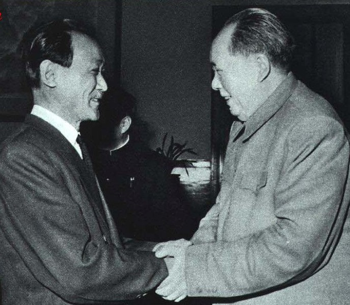 历史上的今日 1964年9 月 17 日 下午，在人民大会堂一一八厅会见袴田里见