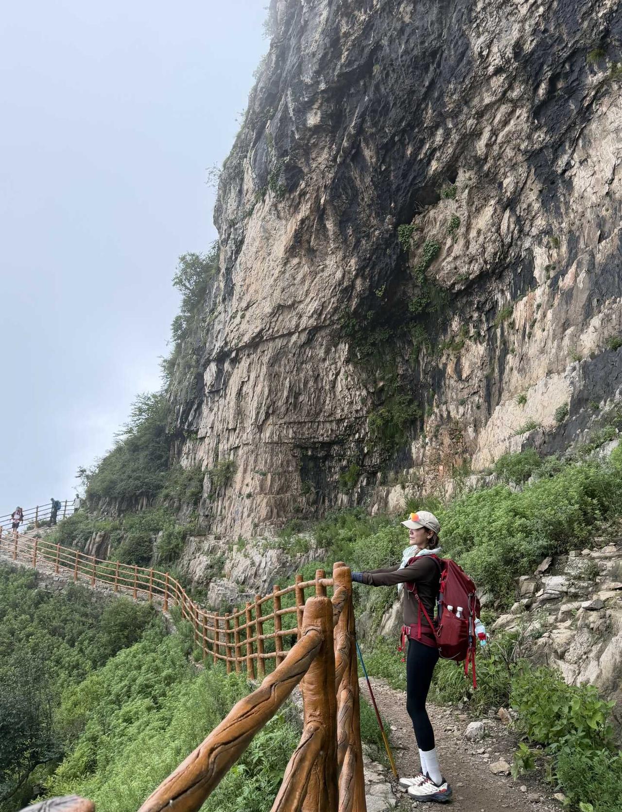 🚶‍♀️｜南太行徒步✔️张沟——韩口
总路程：19km+
路线：张沟——韩口