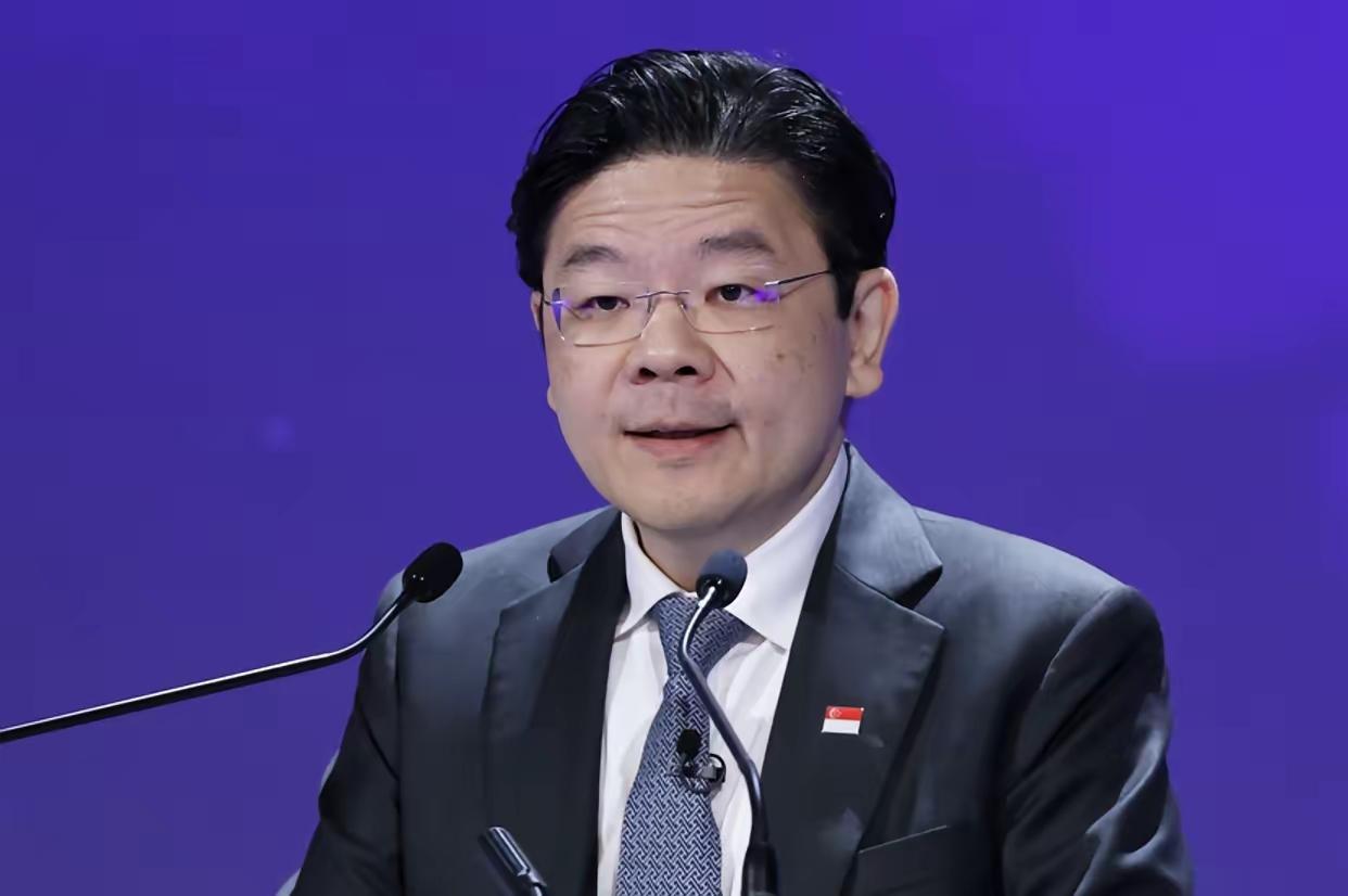 新加坡“劝架”中日引争议，看似调停实则偏袒日方
 
中日关系因高市早苗涉台挑衅言