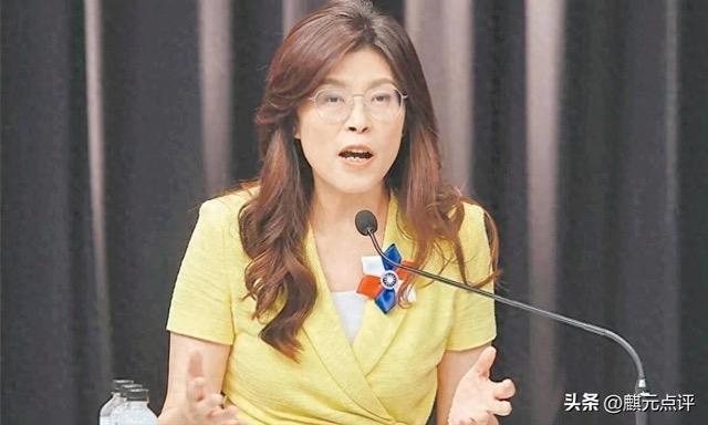 国民党主席改选落幕，郑丽文胜出后迅速布局。她深知党内长期内耗是致命伤，必须打破僵