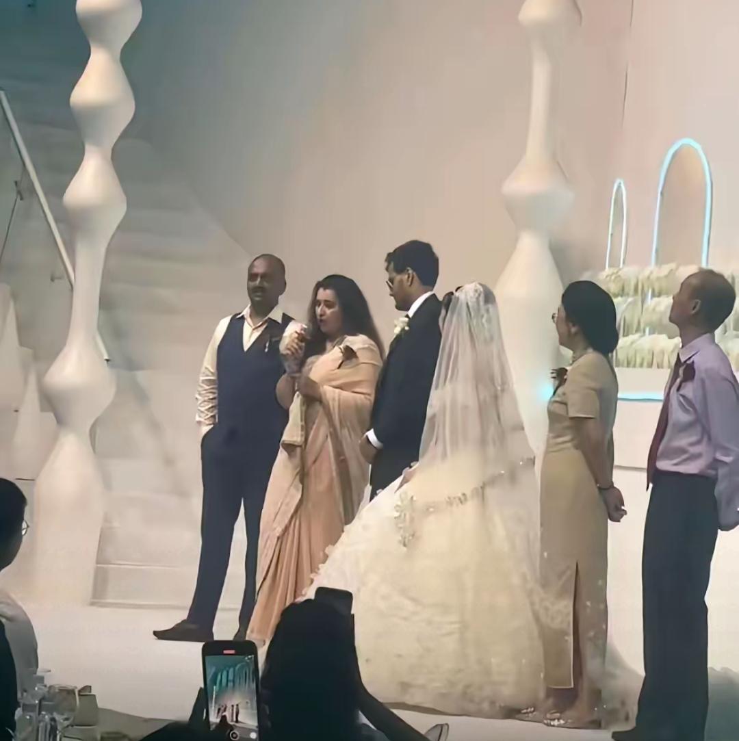 安徽农村百万跨国婚礼刷屏！中国父母掏家底办席，印度女婿别把“福气”当“躺平资本”