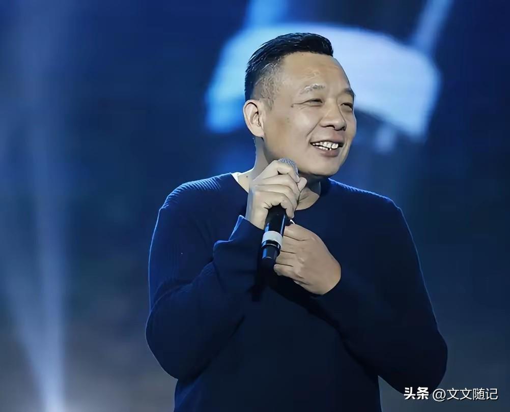 说实话，一个亿的店，说扔就扔。也就于东来干得出来。

许昌生活广场店，开了24年