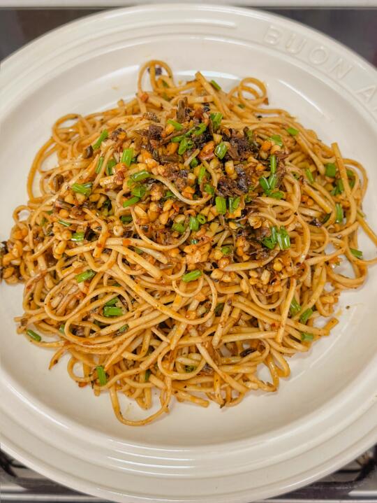 这碗凉面，我给自己打一百分💯