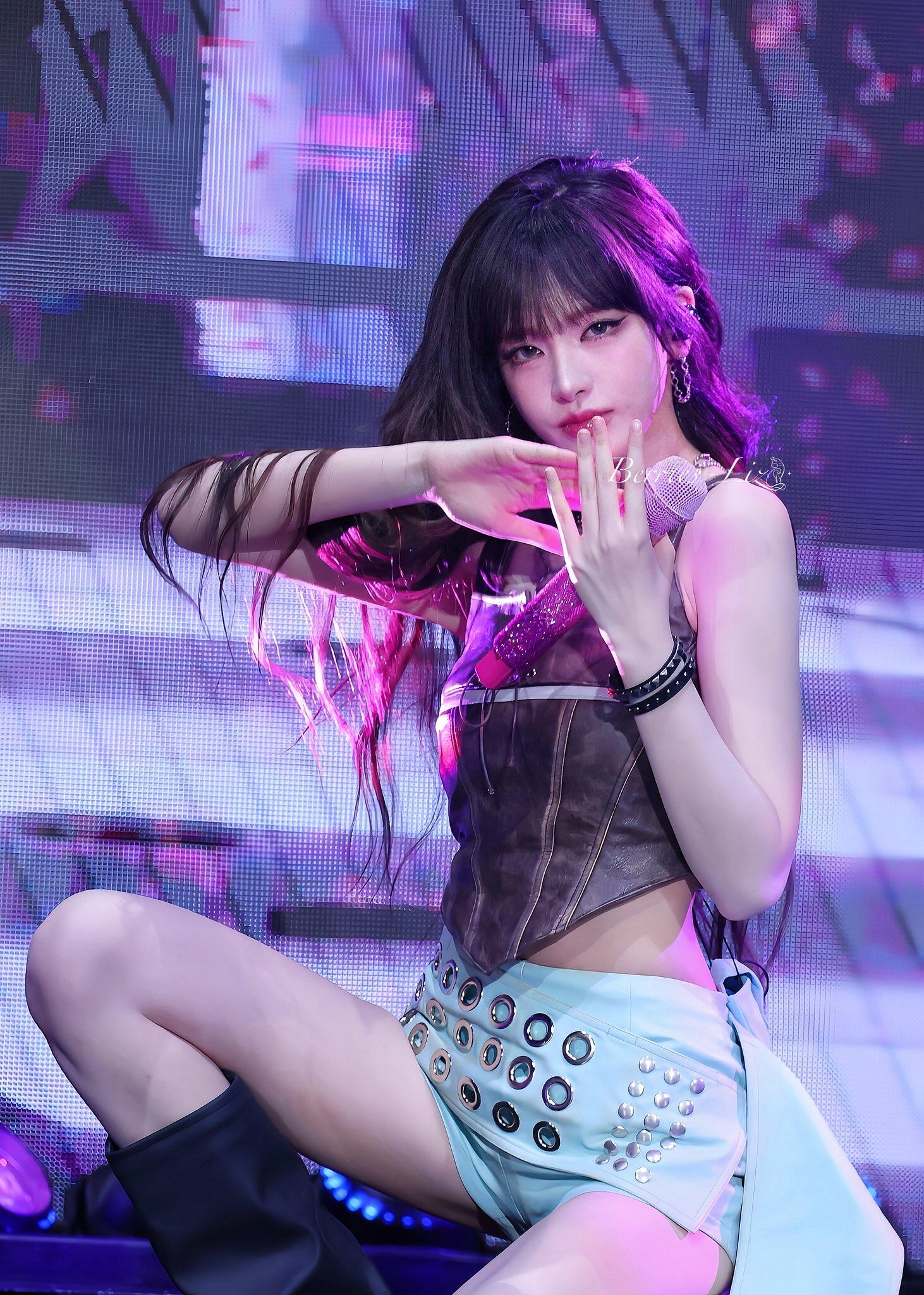 这是神吗。。。。 