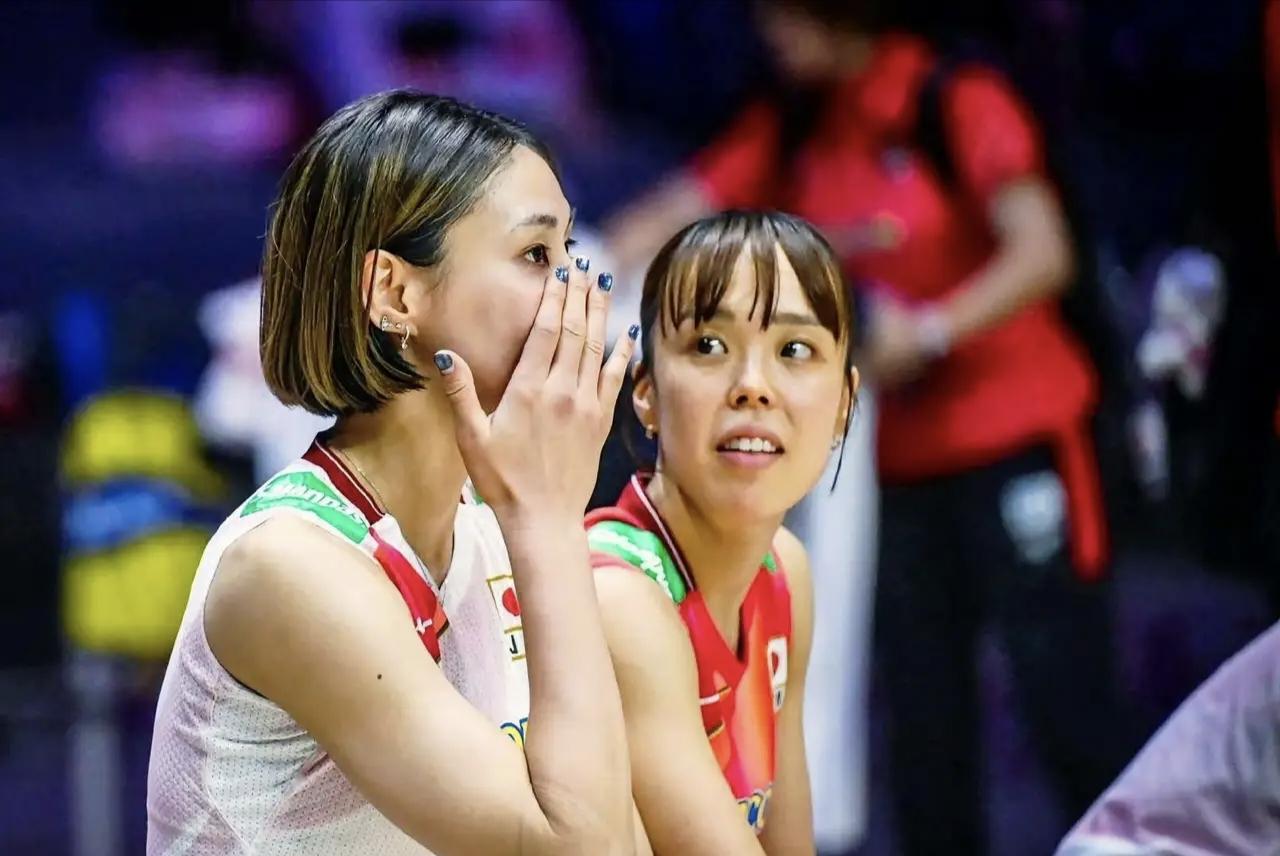 输泰国后日本女排趴地较劲，态度端正还得补技术短板
女排亚锦赛半决赛，世界排名第六