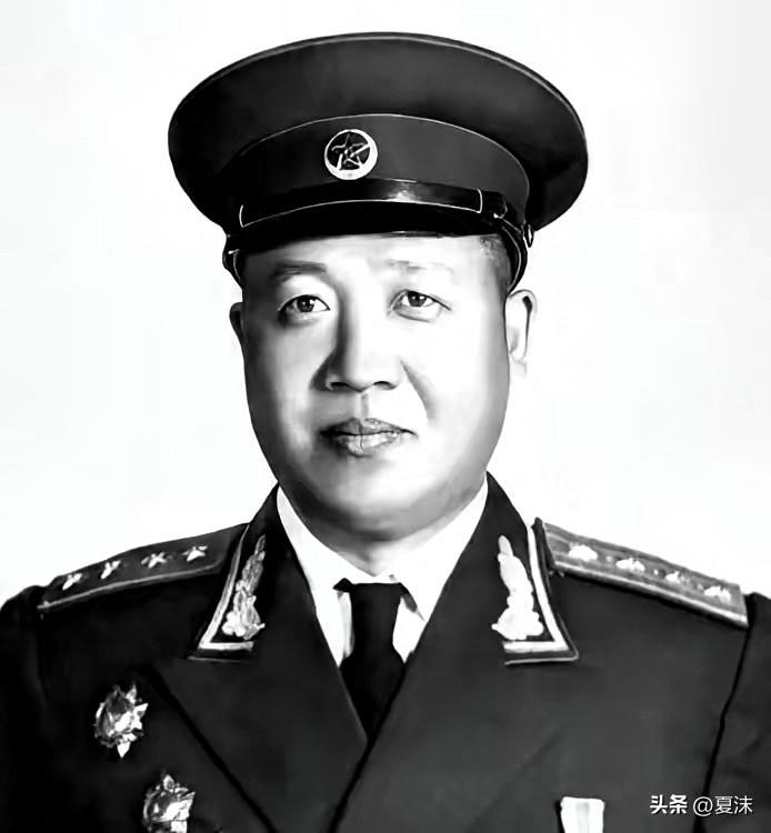 1950年志愿军团长范天恩带两千余人失联多日，由于私自率部赶入松骨峰战场竟然成了