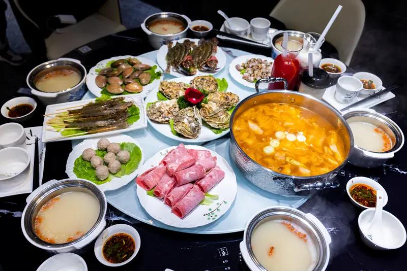 250桌婚宴52万嫌贵拒付款进展！法院一审判了，结果太解气
 办250桌婚宴花5