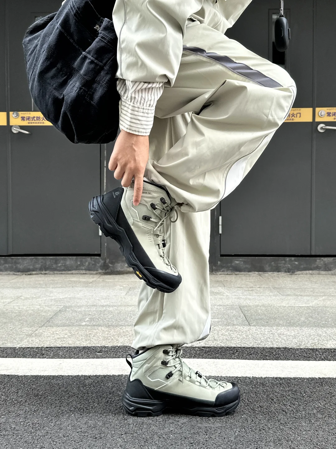 好鞋👟分享|户外+穿搭这双还是太全面了