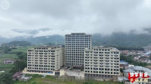 8月3日-2果敢同盟军第一批优抚人员住进军翔小区  时隔五年多昂山素季与国际红十