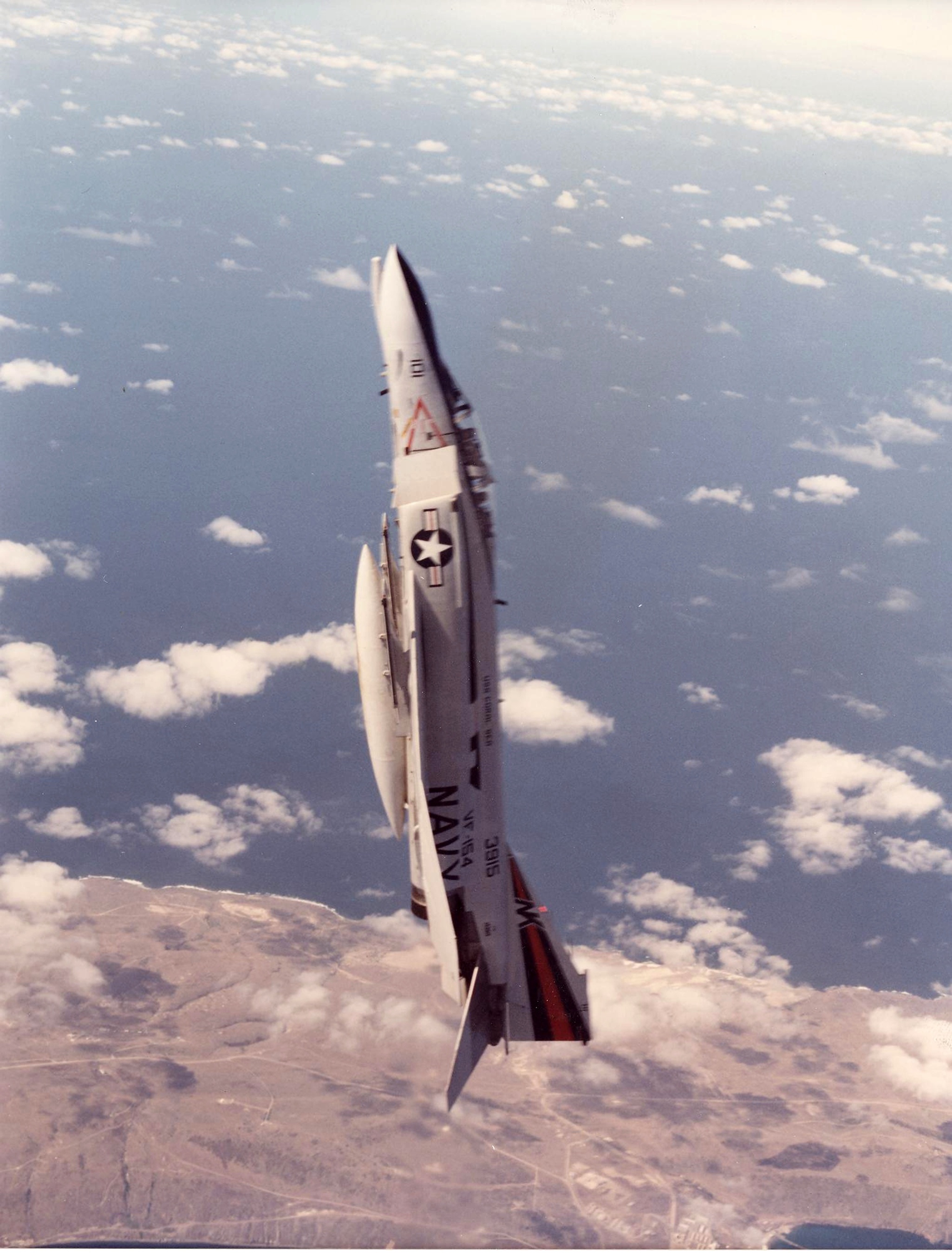 分享圖片：美國麥克唐納.道格拉斯F-4B/N“鬼怪”II艦載戰鬥機 