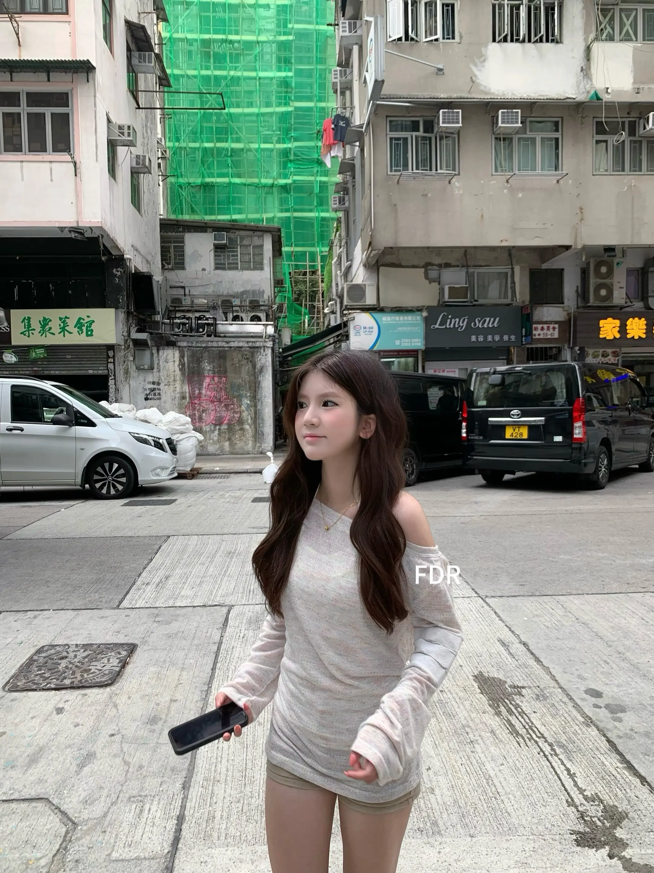 夏日不重样穿搭~🩶。