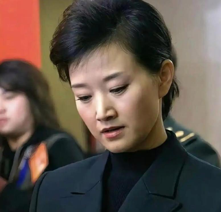 宋祖英与罗浩结婚后，整整13年没有孩子。直到2005年9月，39岁的宋祖英突然迎