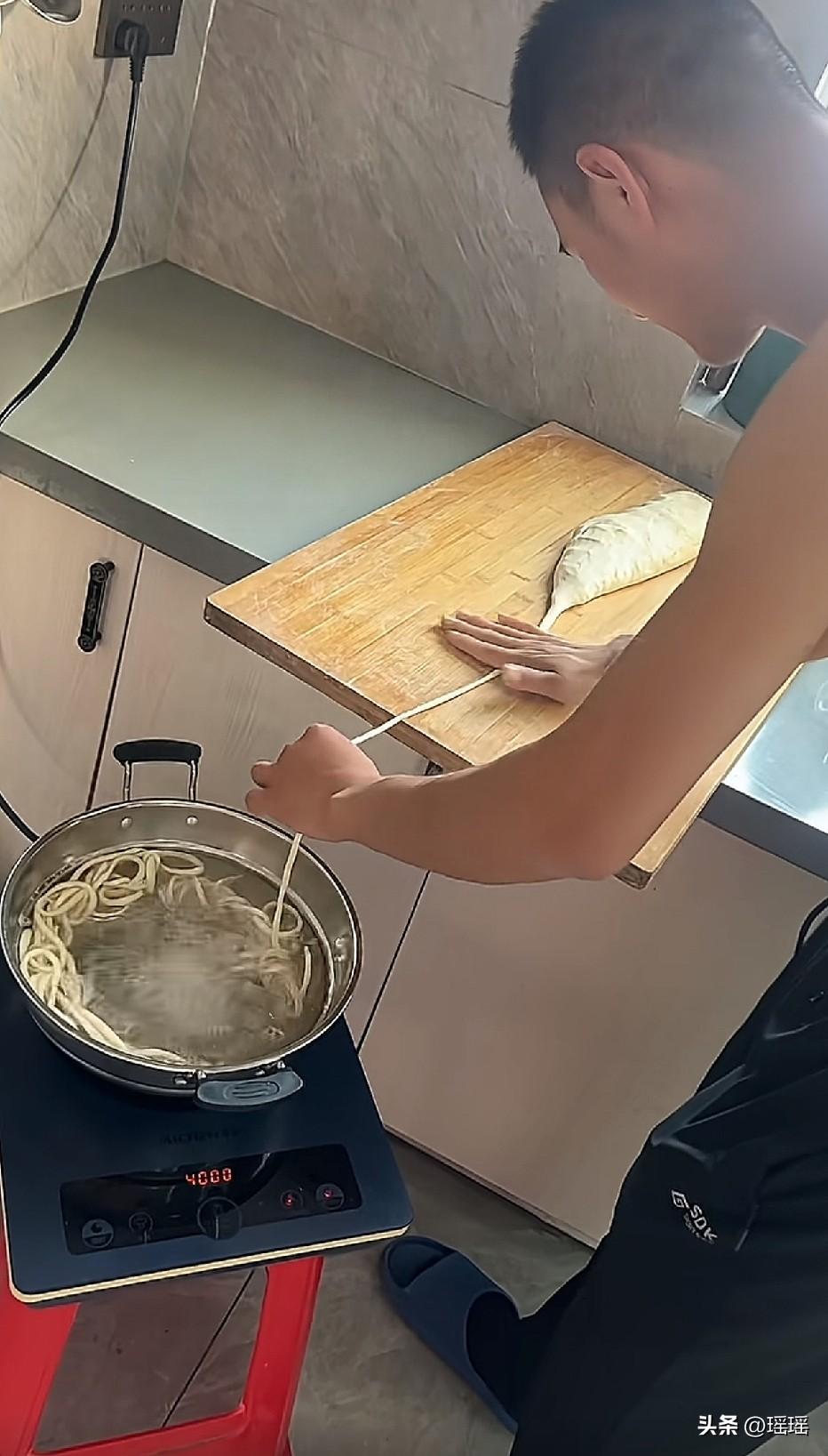 自认为很聪明，一半熟，一半没熟