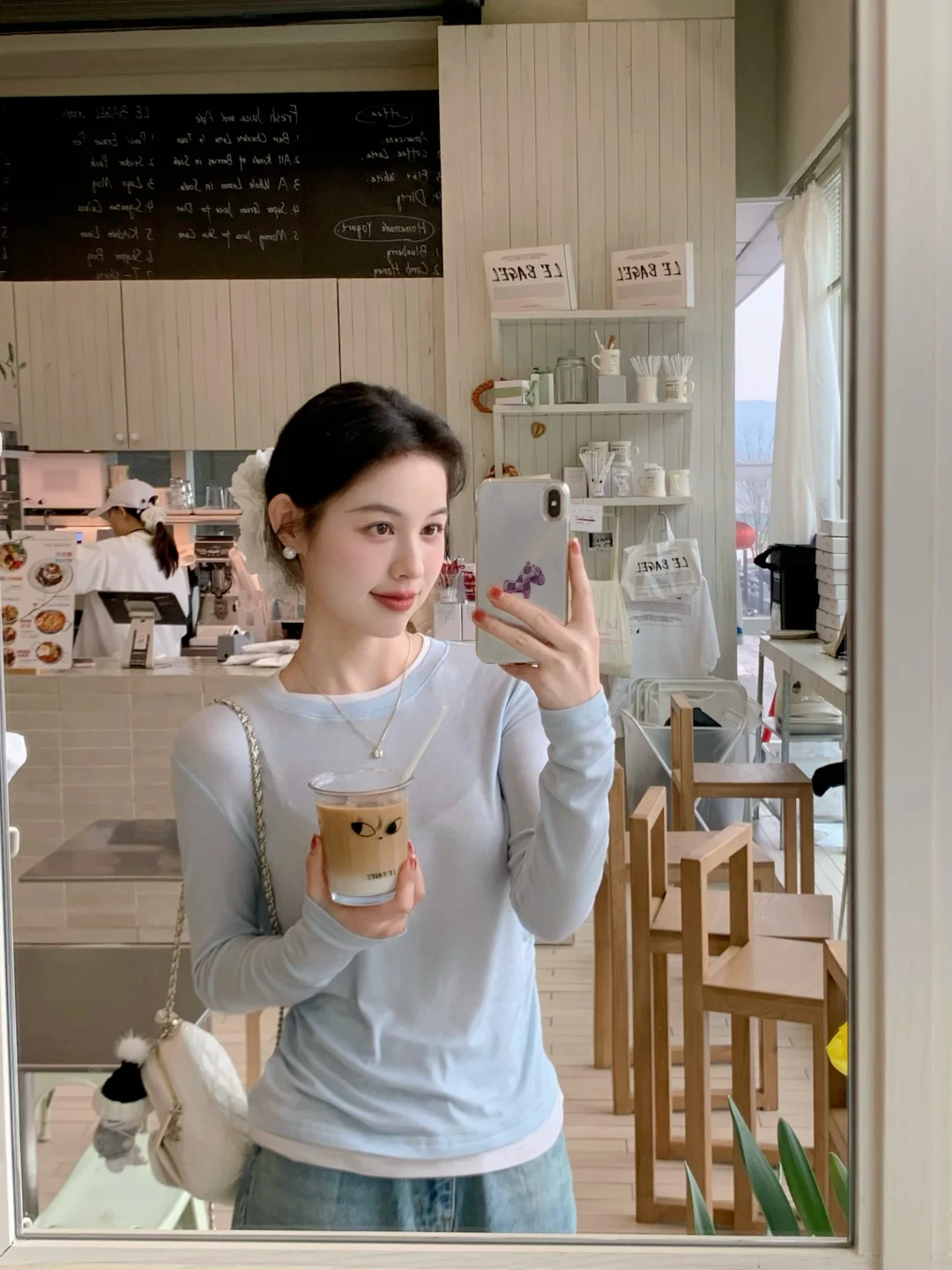 朋友眼里的我很漂亮🐋