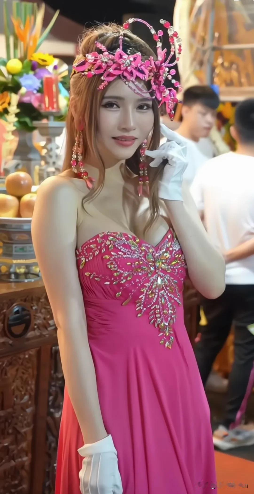 窈窕淑女君子好逑，不是空穴来风，漂亮迷人的女人男人是无法拒绝的，你的美丽是最美的