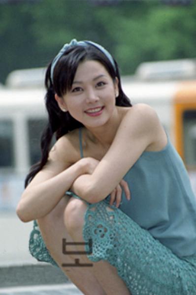 朴详雅（박상아）是韩国前总统全斗焕（전두환，1931-2021）的二儿子全在庸（