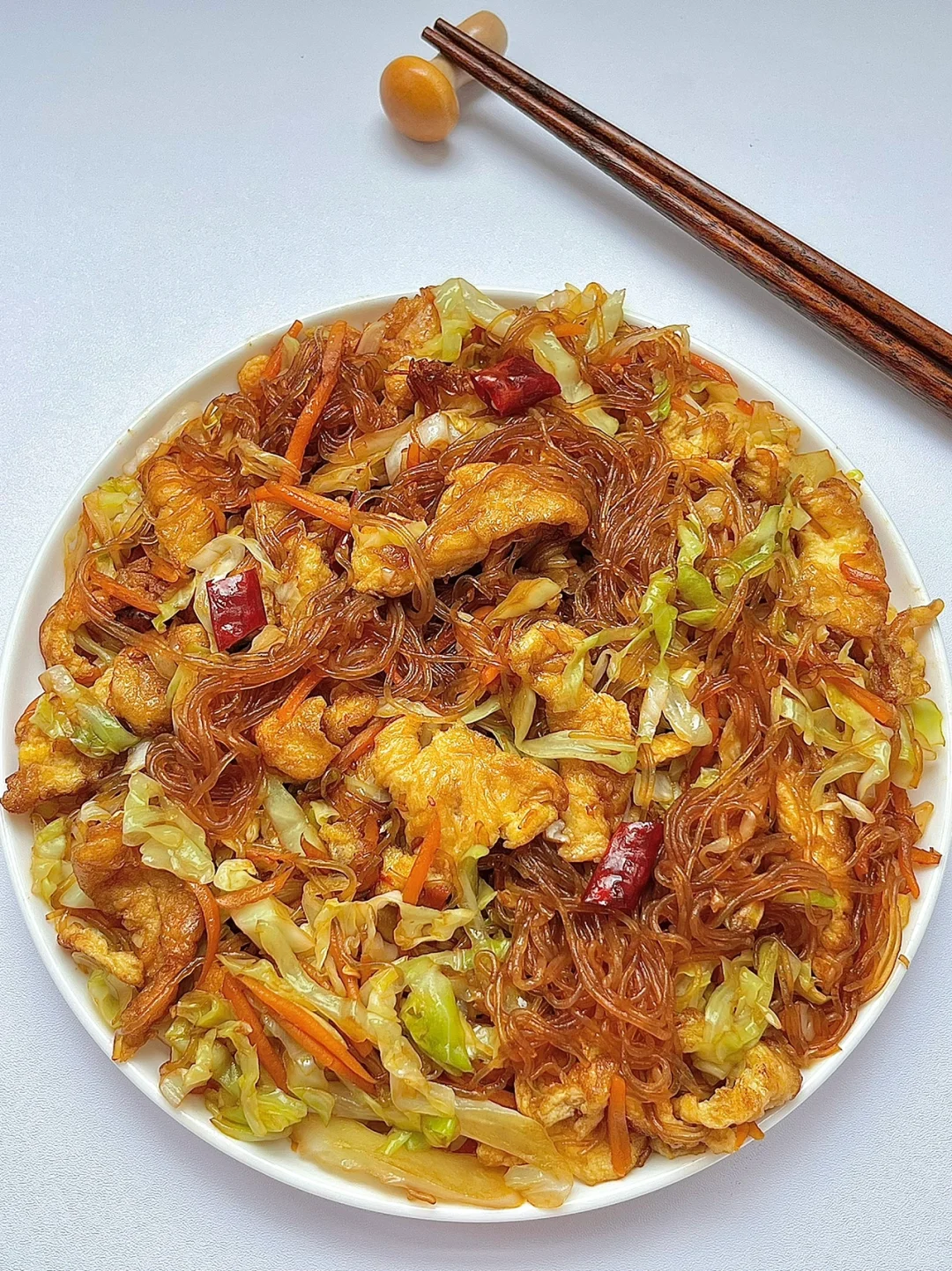 给肉都不换！！超好吃！超下饭！包菜粉丝鸡蛋！