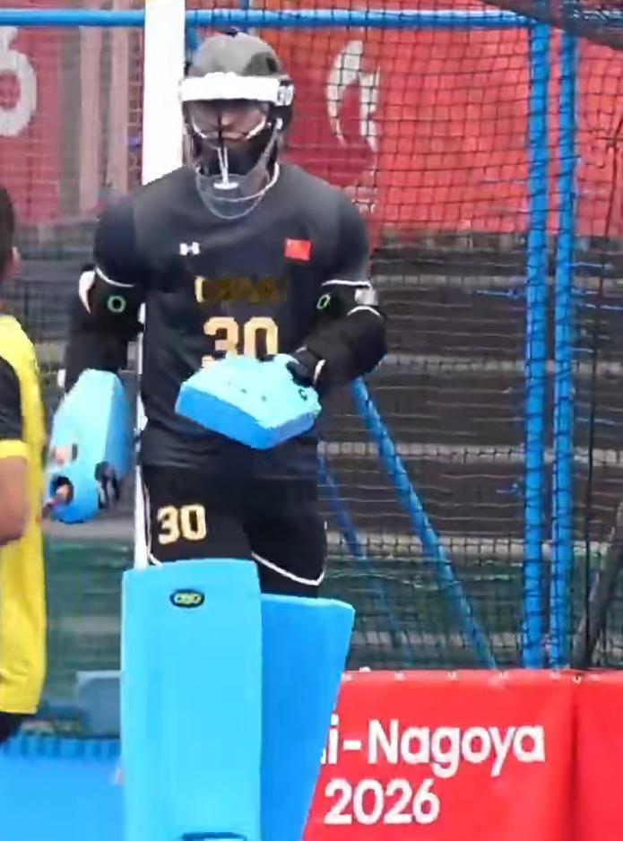 王伟豪落泪说努力还不够 王伟豪赛后落泪：“努力再多，结果不尽如人意，证明我们做得