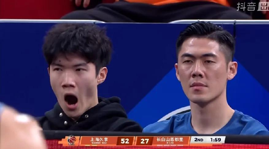 看上海久事打球太没意思了！

16连胜手拿把掐！像极了nba的雷霆，断档领先的实