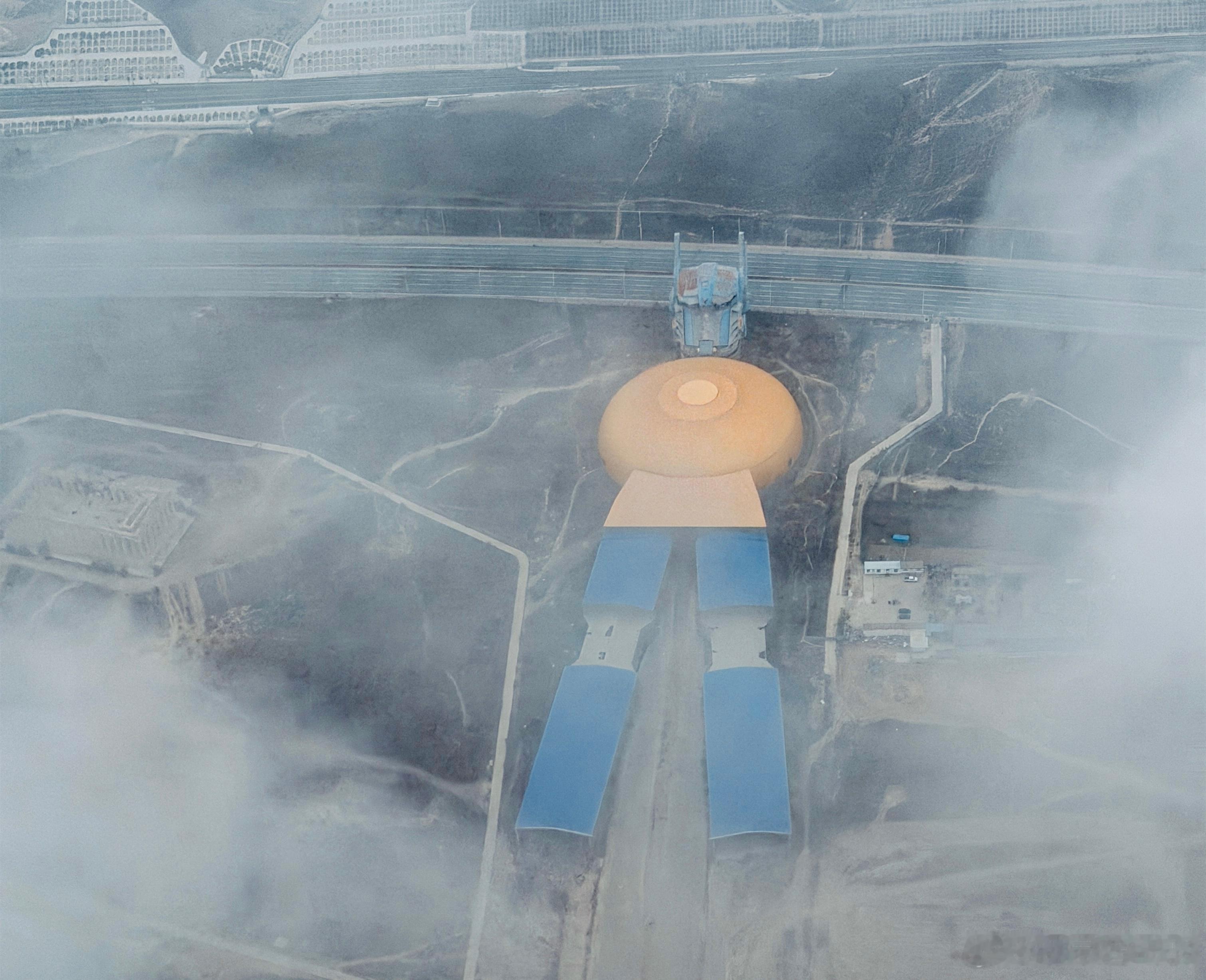 我们既无法为他人的人生负责，也无法要求他人化解自己所有的情绪。好梦~~~ 