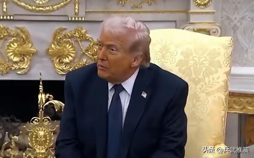 【特朗普称伊朗内部的某个人或是更合适的下一任领导人。他会是谁？】

特朗普这话，